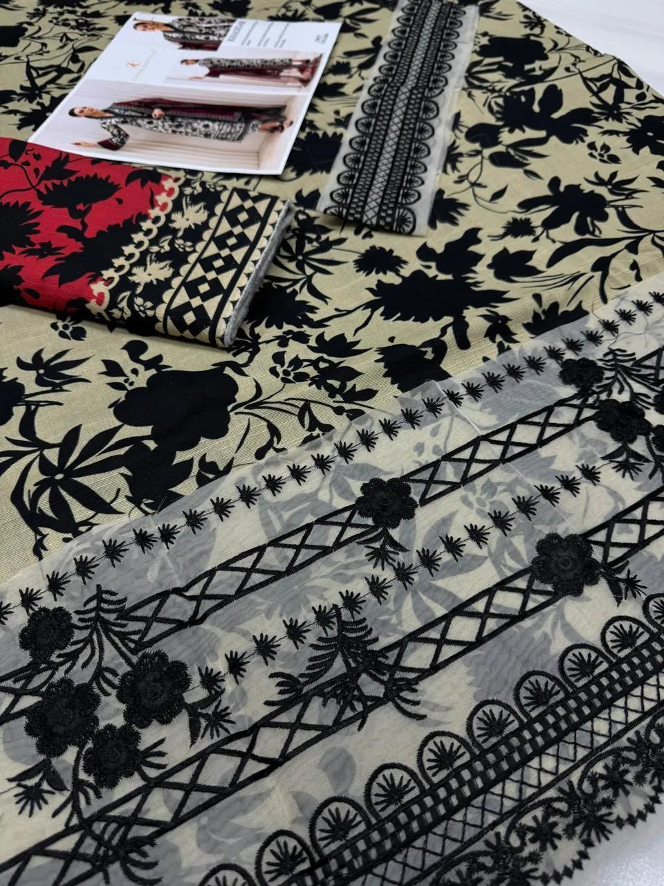 3 Pcs Women unstitched Embroidered suit.