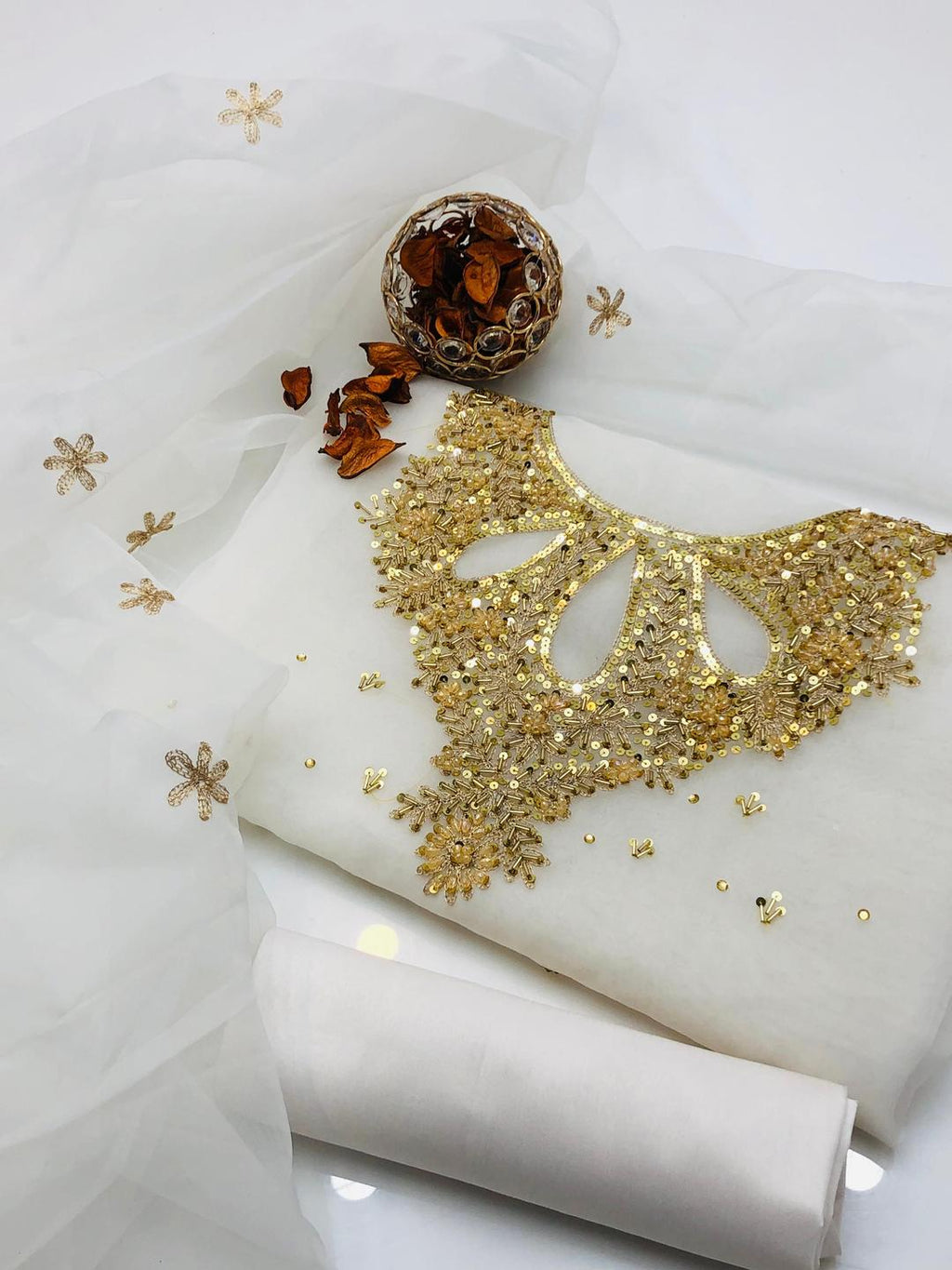 3 Pcs Women unstitched Embroidered suit.